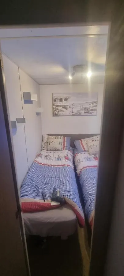 The Family Van - Revamped - Withernsea Waxholme Wielka Brytania