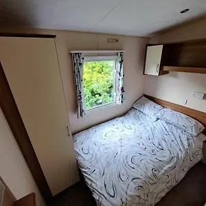 Caravan Waxholme
